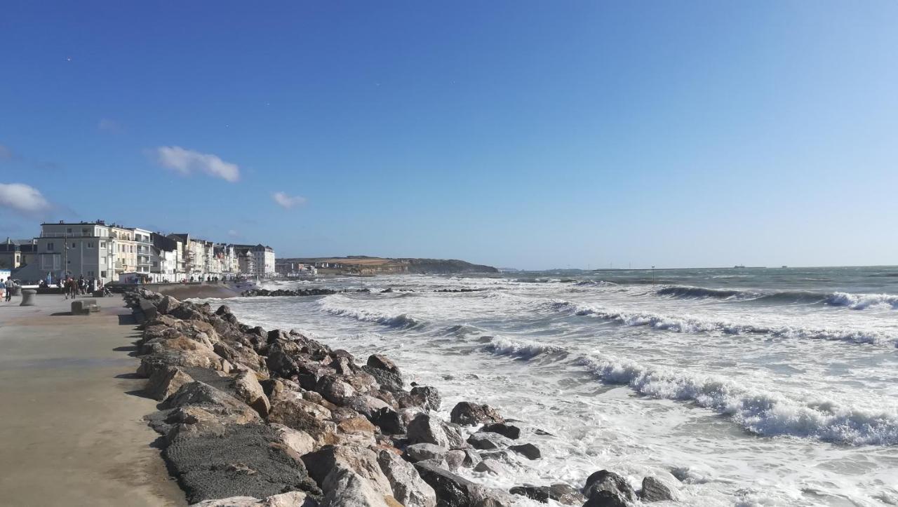 Appartement L'Estivaliere Face A La Mer Wimereux Exterior foto